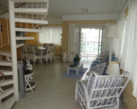 Imagem Imóvel com 3 Quartos à Venda, 300 m² em Pitangueiras - Guarujá