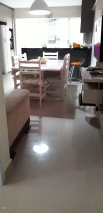 Imagem Apartamento com 3 Quartos para Temporada, 100 m² em Meia Praia - Itapema Imagem Apartamento com 3 Quartos para Temporada, 100 m² em Meia Praia - Itapema
