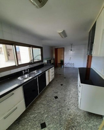 Imagem Imóvel com 4 Quartos à Venda, 150 m² em Icaraí - Niterói Imagem Imóvel com 4 Quartos à Venda, 150 m² em Icaraí - Niterói