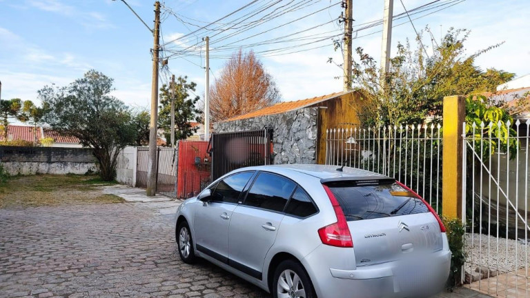 Imagem Casa com 3 Quartos à Venda, 75 m² em Capão Da Imbuia - Curitiba