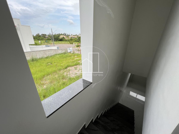 Imagem Casa com 3 Quartos à Venda, 150 m² em São João Do Rio Vermelho - Florianópolis Imagem Casa com 3 Quartos à Venda, 150 m² em São João Do Rio Vermelho - Florianópolis
