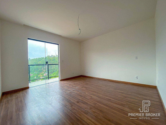 Imagem Casa com 3 Quartos à Venda, 234 m² em Albuquerque - Teresópolis Imagem Casa com 3 Quartos à Venda, 234 m² em Albuquerque - Teresópolis