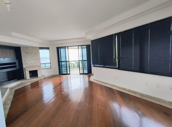 Imagem Apartamento com 3 Quartos à Venda, 216 m² em Agronômica - Florianópolis Imagem Apartamento com 3 Quartos à Venda, 216 m² em Agronômica - Florianópolis