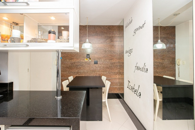 Imagem Imóvel com 3 Quartos à Venda, 162 m² em Moema - São Paulo
