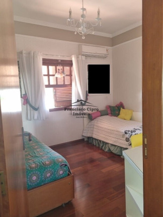 Imagem Sobrado com 4 Quartos à Venda, 300 m² em Portal Das Colinas - Guaratinguetá