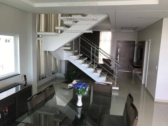 Imagem Sobrado com 3 Quartos à Venda, 300 m² em Ipê - Foz Do Iguaçu Imagem Sobrado com 3 Quartos à Venda, 300 m² em Ipê - Foz Do Iguaçu