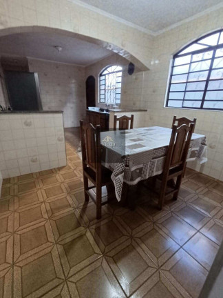 Imagem Sobrado com 2 Quartos à Venda, 169 m² em Jardim Ana Maria Imagem Sobrado com 2 Quartos à Venda, 169 m² em Jardim Ana Maria