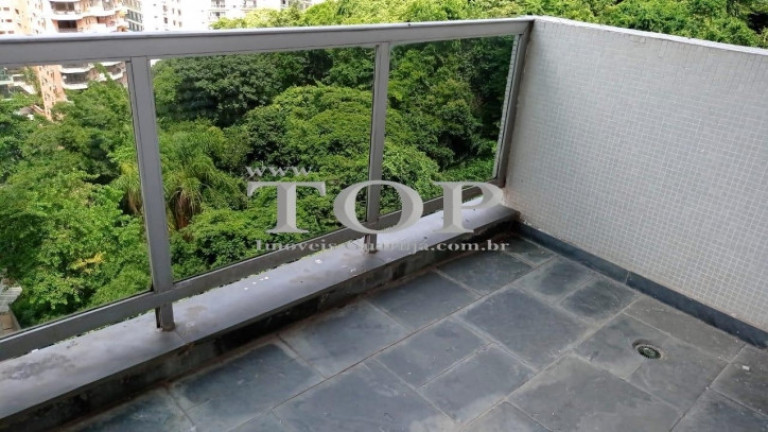 Apartamento com 3 Quartos para Alugar, 170 m² em Pitangueiras - Guarujá