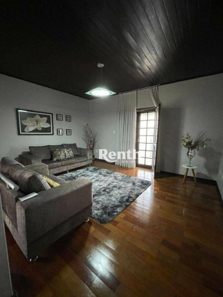 Imagem Casa com 3 Quartos à Venda, 600 m² em Jardim América - Rio Claro Imagem Casa com 3 Quartos à Venda, 600 m² em Jardim América - Rio Claro
