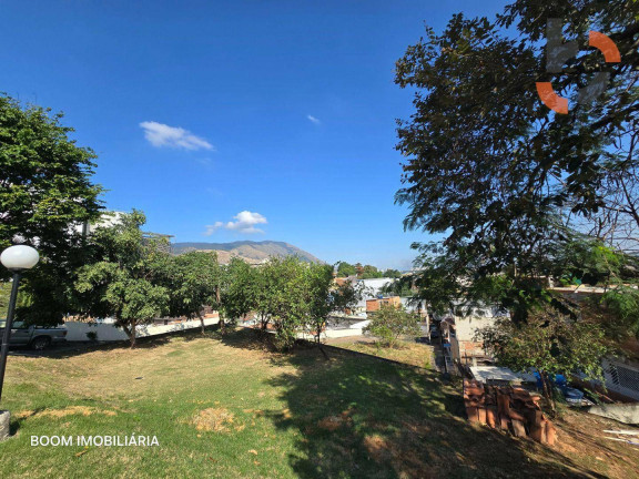 Imagem Casa com 2 Quartos à Venda, 92 m² em Centro - Nova Iguaçu Imagem Casa com 2 Quartos à Venda, 92 m² em Centro - Nova Iguaçu