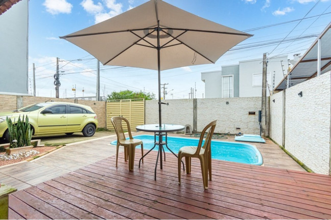 Imagem Casa com 3 Quartos à Venda,  em Igara - Canoas