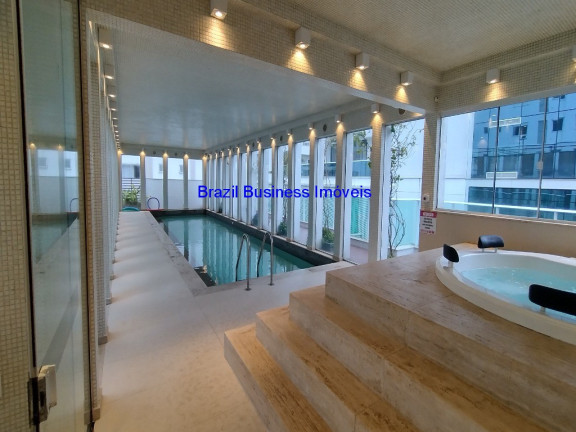 Imagem Imóvel com 3 Quartos à Venda, 162 m² em Centro - Balneário Camboriú