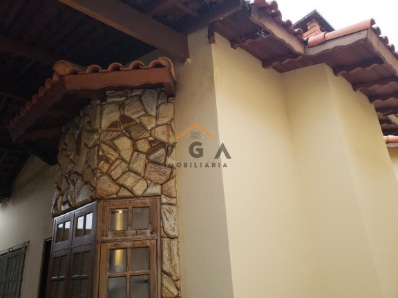 Imagem Casa com 3 Quartos à Venda, 233 m² em Jardim Triana - São Paulo
