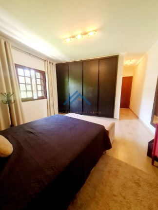 Imagem Casa com 3 Quartos à Venda, 323 m² em Morada Das Flores (aldeia Da Serra) - Santana De Parnaíba