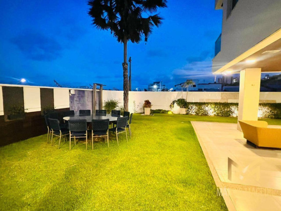 Imagem Casa com 4 Quartos à Venda, 620 m² em De Lourdes - Fortaleza