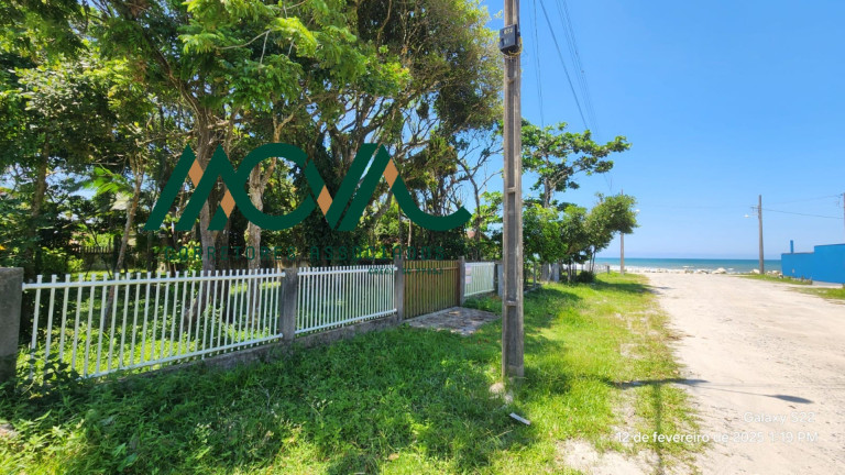 Terreno à Venda, 384 m² em Mariluz - Itapoá