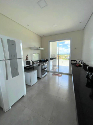 Imagem Casa com 4 Quartos à Venda, 450 m² em Pardinho Imagem Casa com 4 Quartos à Venda, 450 m² em Pardinho