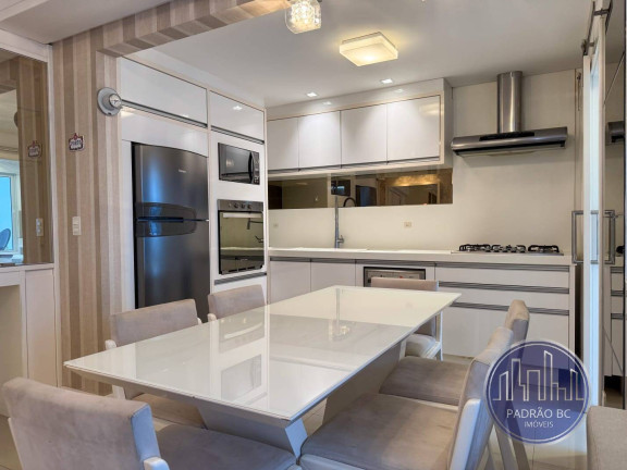 Imagem Apartamento com 2 Quartos à Venda, 74 m² em Centro - Balneário Camboriú Imagem Apartamento com 2 Quartos à Venda, 74 m² em Centro - Balneário Camboriú
