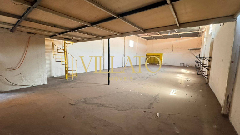 Sala Comercial à Venda, 200 m² em Setor Coimbra - Goiânia