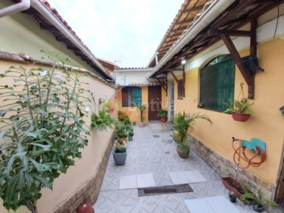 Imagem Casa com 2 Quartos à Venda, 300 m² em Estação - São Pedro Da Aldeia