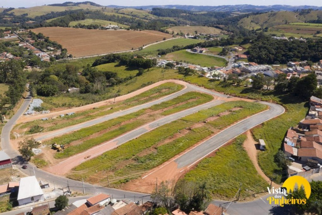 Terreno à Venda, 140 m² em Centro - Pinhalzinho