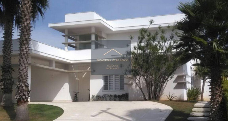 Casa de Condomínio com 3 Quartos à Venda, 500 m²