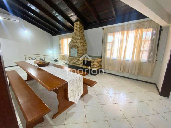Imagem Casa com 3 Quartos à Venda, 308 m² em Praia De Armação - Penha Imagem Casa com 3 Quartos à Venda, 308 m² em Praia De Armação - Penha