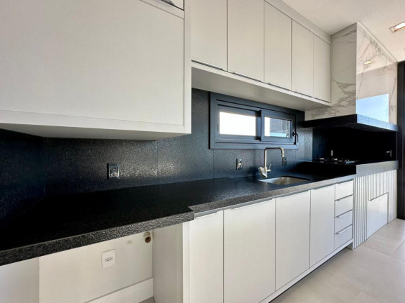 Imagem Casa com 5 Quartos à Venda, em -- - Xangri-la Imagem Casa com 5 Quartos à Venda, em -- - Xangri-la