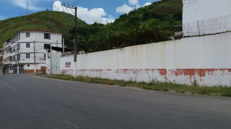 Imagem Terreno à Venda, 1.300 m² em Centro - Barra Mansa Imagem Terreno à Venda, 1.300 m² em Centro - Barra Mansa