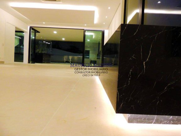 Imagem Casa com 4 Quartos à Venda, 744 m² em Alphaville Residencial Um - Barueri Imagem Casa com 4 Quartos à Venda, 744 m² em Alphaville Residencial Um - Barueri