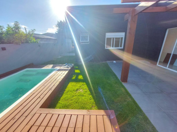 Imagem Casa com 3 Quartos à Venda, 120 m² em Araçá - Capao Da Canoa