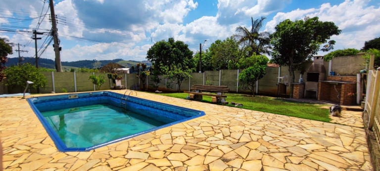 Imagem Casa com 4 Quartos à Venda, 970 m² em Jardim Centenário - Atibaia