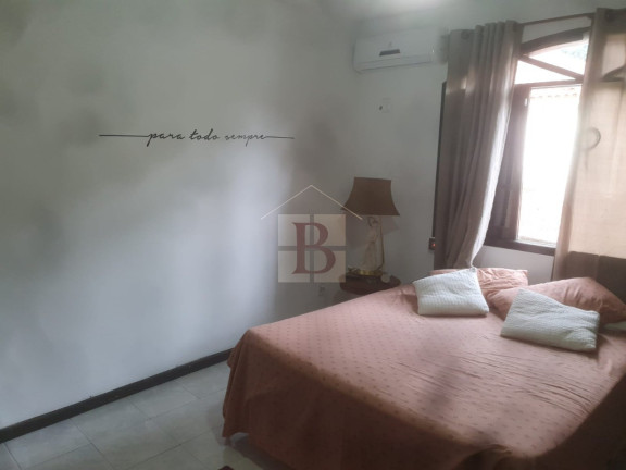 Imagem Casa com 3 Quartos à Venda, 300 m² em Maria Paula - São Gonçalo Imagem Casa com 3 Quartos à Venda, 300 m² em Maria Paula - São Gonçalo
