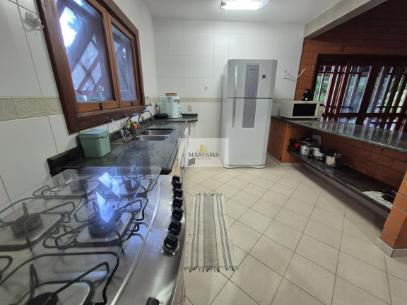 Imagem Casa com 5 Quartos à Venda, 700 m² em Guaecá - São Sebastião Imagem Casa com 5 Quartos à Venda, 700 m² em Guaecá - São Sebastião