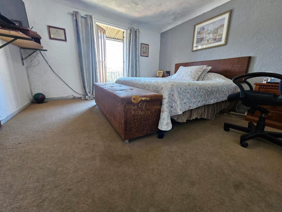Imagem Casa com 3 Quartos à Venda, 324 m² em Vila Muqui - Teresópolis