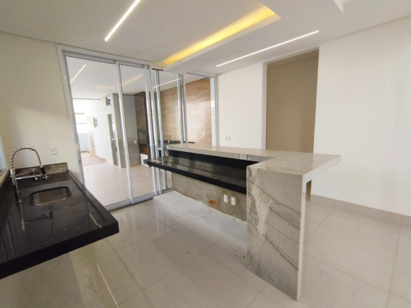 Imagem Casa de Condomínio com 4 Quartos à Venda, 377 m² em Jardins Lisboa - Goiânia