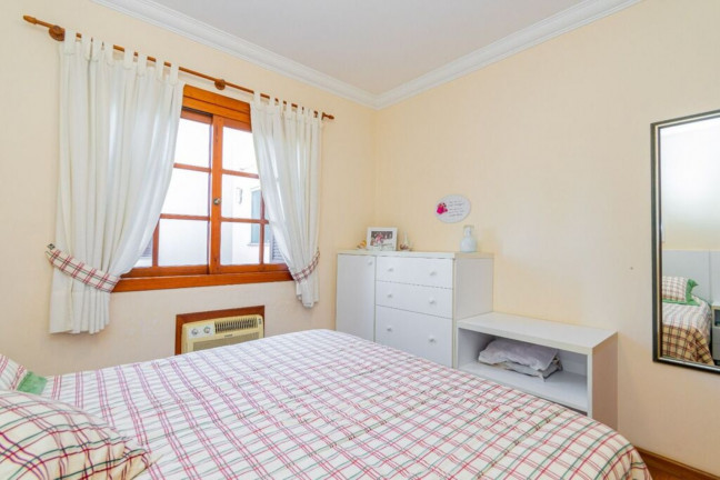 Imagem Imóvel com 3 Quartos à Venda, 150 m² em Jardim Planalto - Porto Alegre