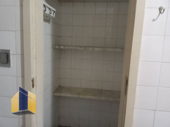 Imagem Apartamento com 2 Quartos à Venda, 130 m² Imagem Apartamento com 2 Quartos à Venda, 130 m²