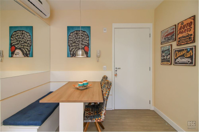 Imagem Imóvel com 2 Quartos à Venda, em Vila Nova - Porto Alegre Imagem Imóvel com 2 Quartos à Venda, em Vila Nova - Porto Alegre
