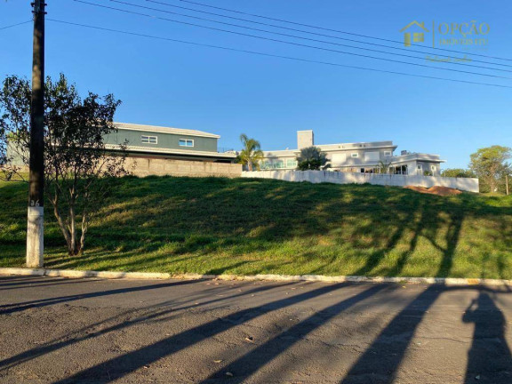 Terreno à Venda, 1.721 m² em Condomínio Village Castelo - Itu