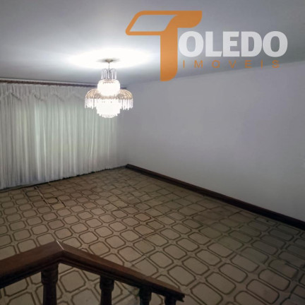 Imagem Casa com 3 Quartos para Alugar, 292 m² em Vila Santo Estevão - São Paulo