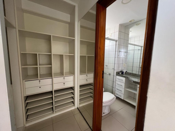 Imagem Apartamento com 4 Quartos à Venda,  em Jóquei - Teresina