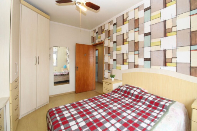 Imagem Imóvel com 3 Quartos à Venda, 80 m² em Bom Fim - Porto Alegre Imagem Imóvel com 3 Quartos à Venda, 80 m² em Bom Fim - Porto Alegre