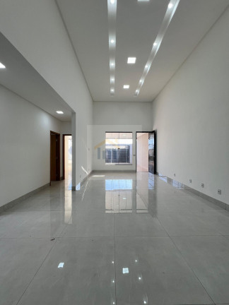 Casa com 3 Quartos à Venda, 151 m² em Jardim Helvécia - Aparecida De Goiânia