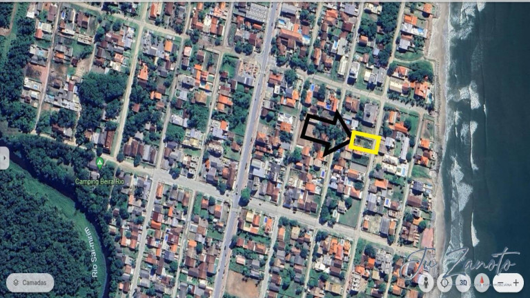 Terreno à Venda, 360 m² em Balneário Cambiju - Itapoá