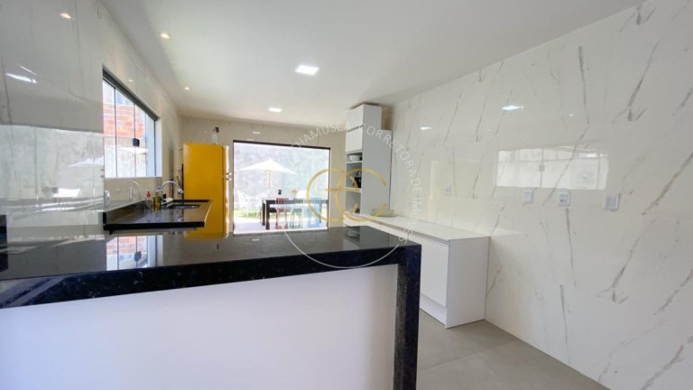 Imagem Casa de Condomínio com 3 Quartos à Venda, 240 m² em Catu De Abrantes (abrantes) - Camaçari