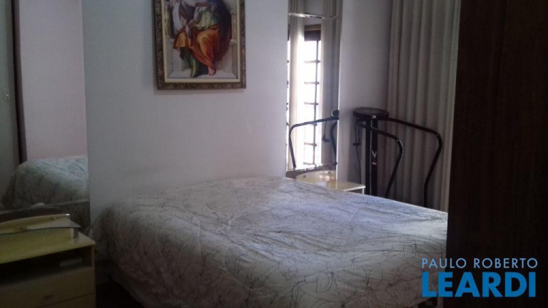 Imagem Sobrado com 4 Quartos à Venda, 186 m² em Vila Floresta - Santo André Imagem Sobrado com 4 Quartos à Venda, 186 m² em Vila Floresta - Santo André