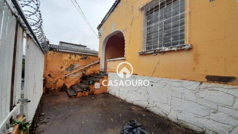 Imagem Casa com 3 Quartos à Venda, 110 m² em Santa Tereza - Belo Horizonte Imagem Casa com 3 Quartos à Venda, 110 m² em Santa Tereza - Belo Horizonte