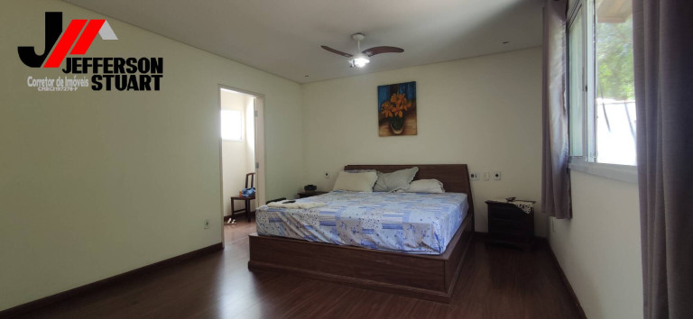 Imagem Casa com 3 Quartos à Venda, 300 m² em Centro - Guaratinguetá Imagem Casa com 3 Quartos à Venda, 300 m² em Centro - Guaratinguetá