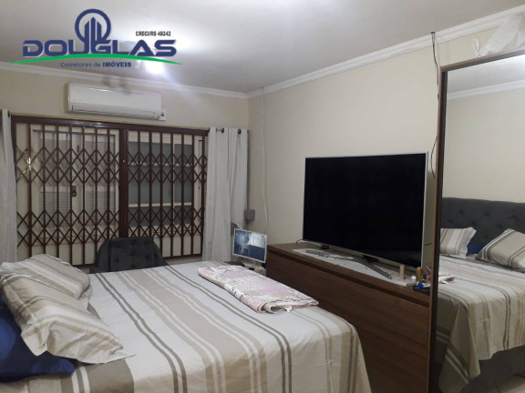 Imagem Casa com 4 Quartos à Venda, em Viamão Imagem Casa com 4 Quartos à Venda, em Viamão